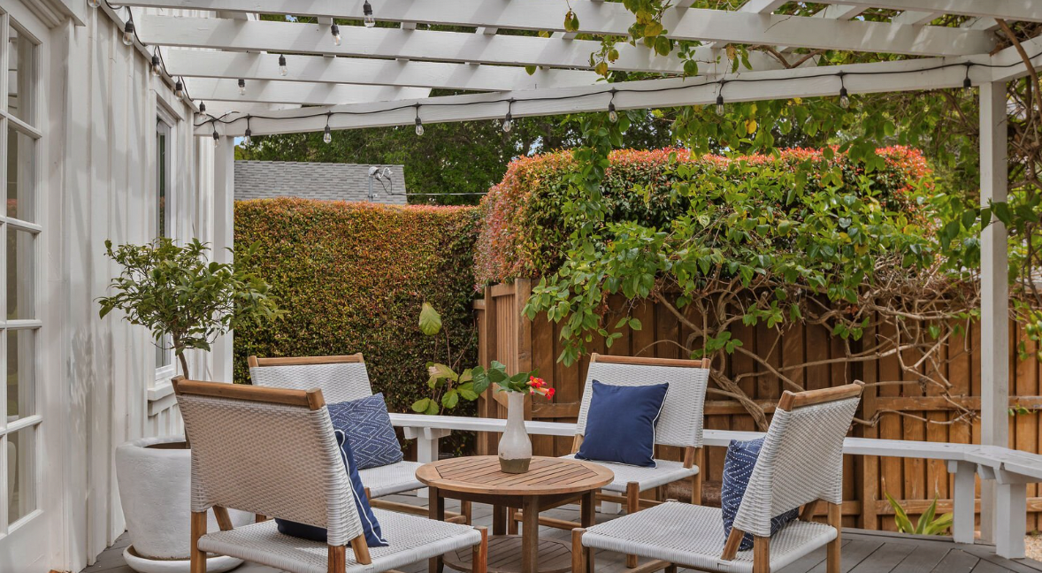 Jameson House - Image 19